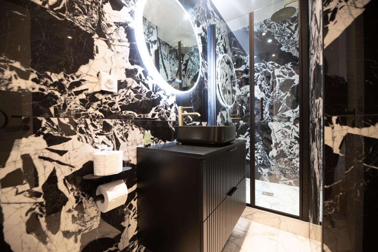Lovely Apartment Close To Eiffel Tower Parigi Esterno foto