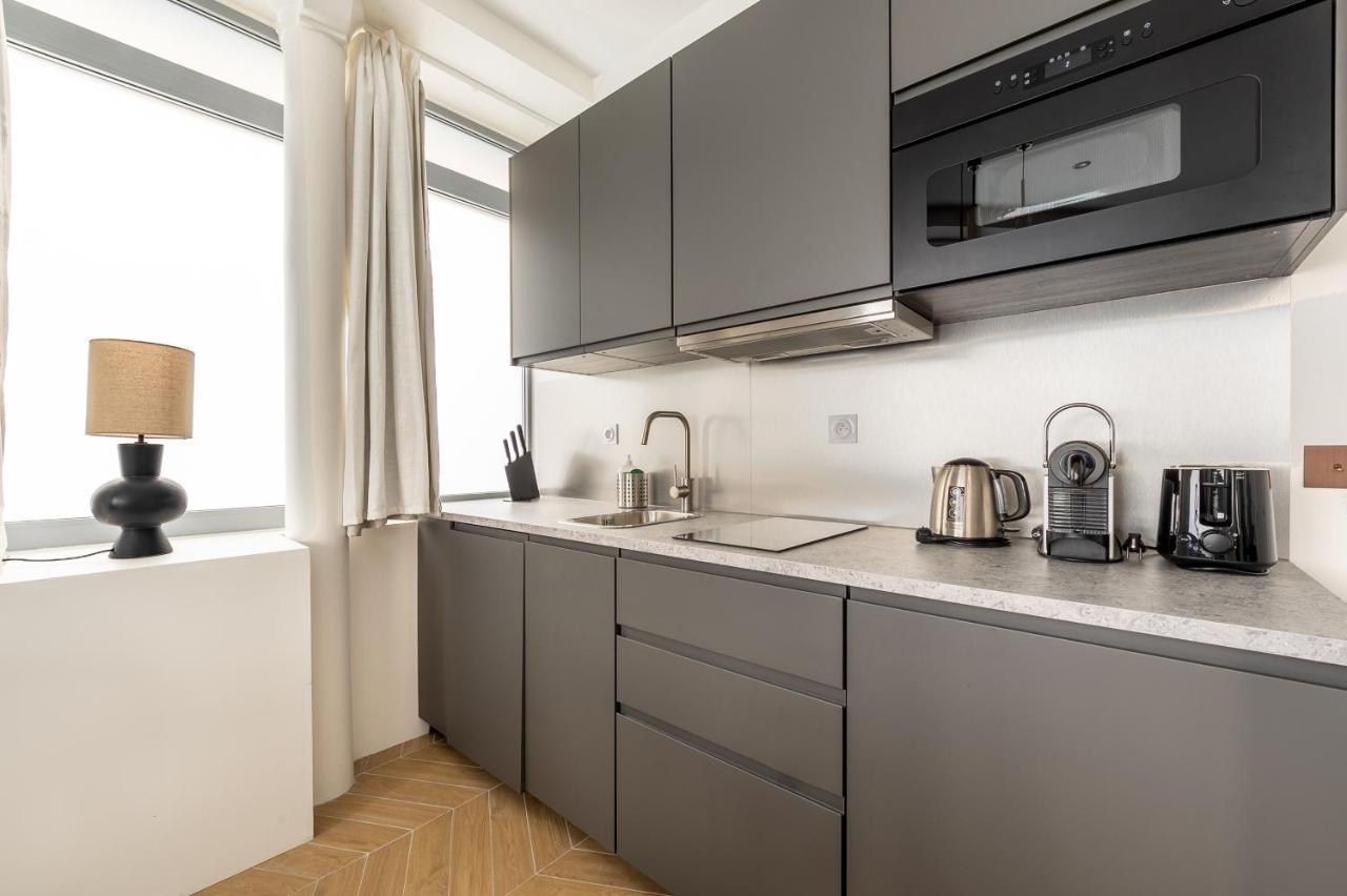 Lovely Apartment Close To Eiffel Tower Parigi Esterno foto