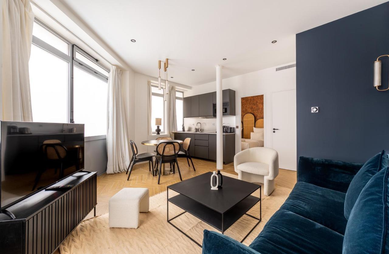 Lovely Apartment Close To Eiffel Tower Parigi Esterno foto