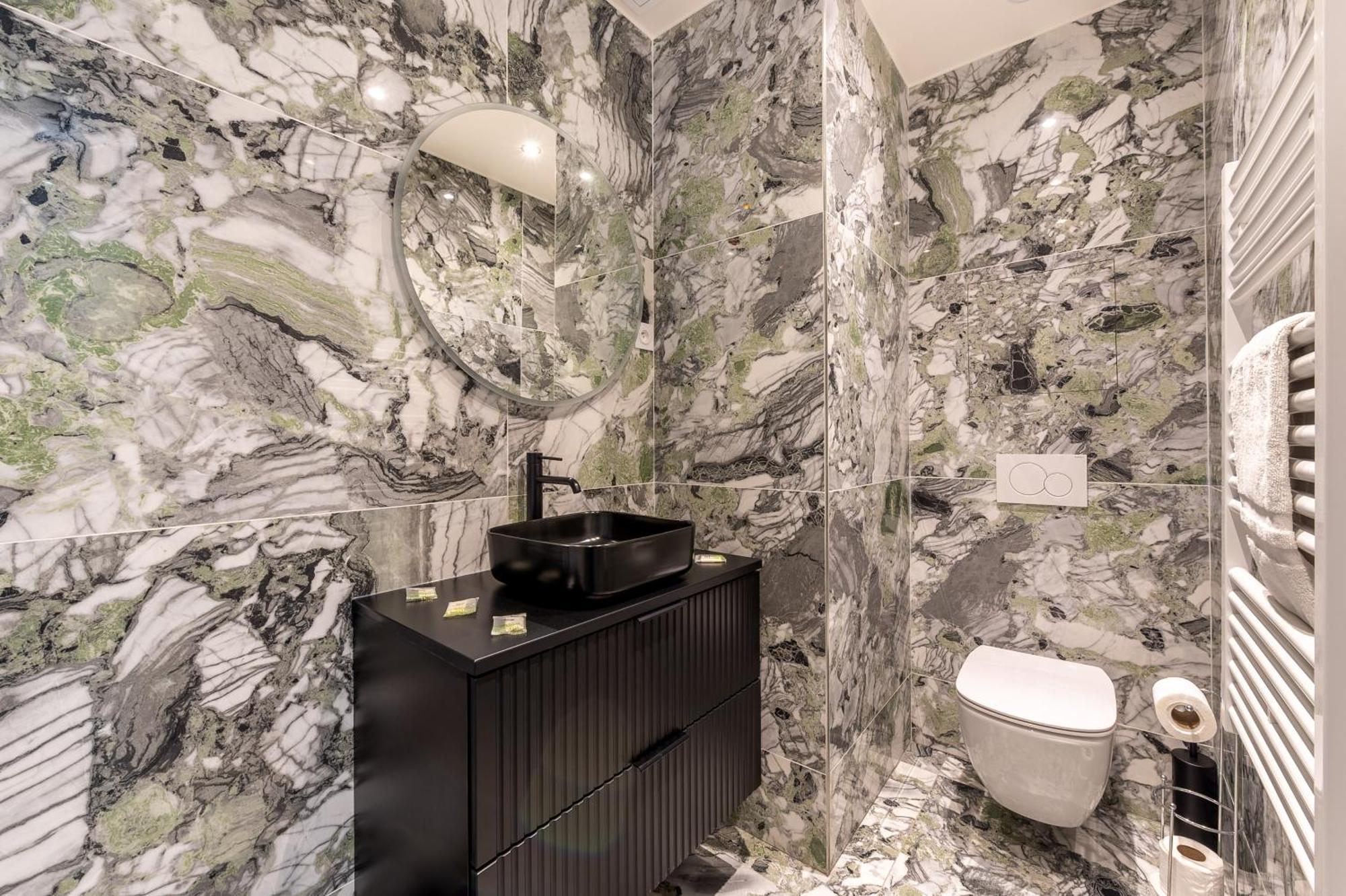 Lovely Apartment Close To Eiffel Tower Parigi Esterno foto